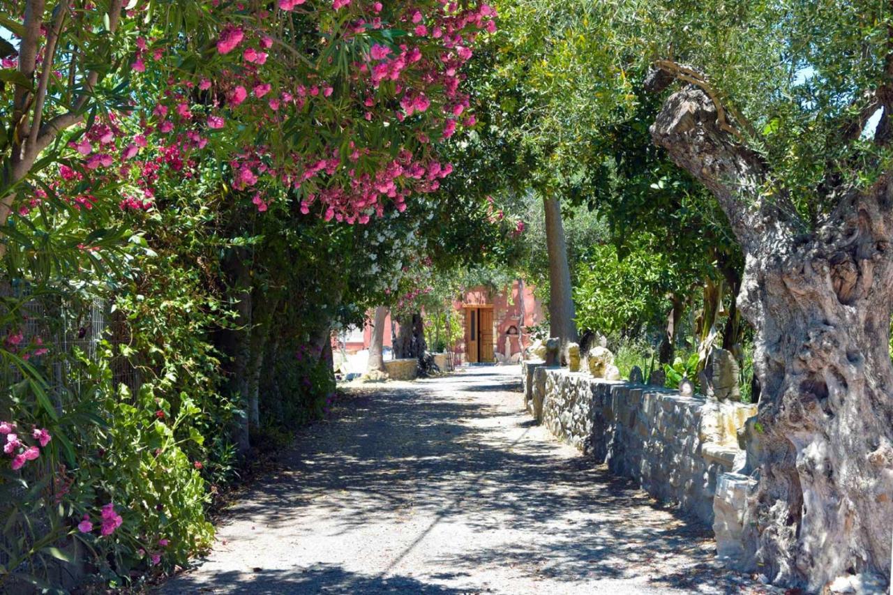 Avocado Villas Hriszí Aktí Haniá Kültér fotó
